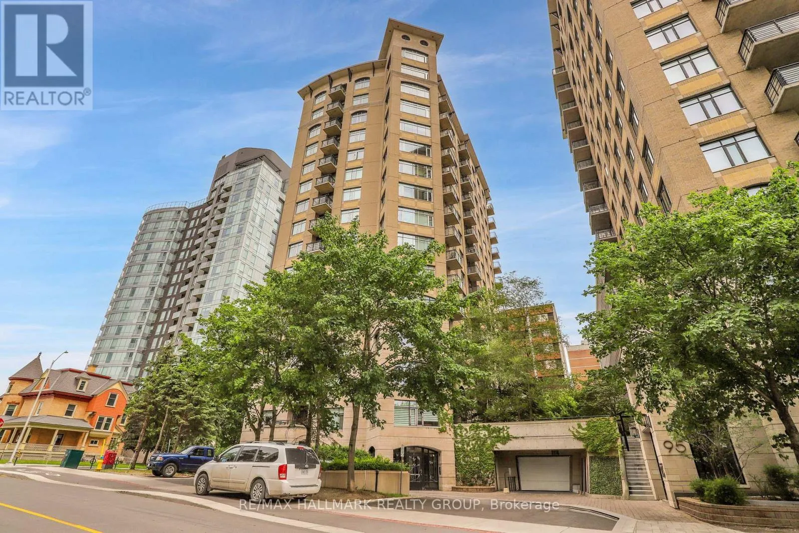 Apartment for rent: 1003 - 85 Bronson Avenue, Ottawa, Ontario K1R 6G7