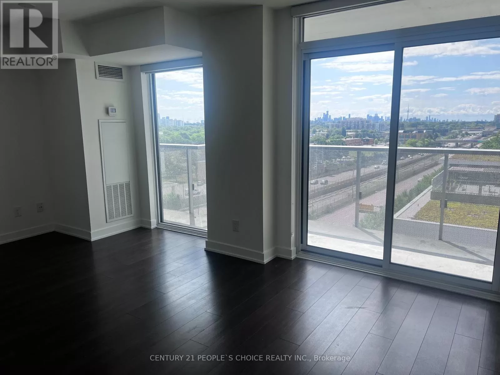 Apartment for rent: 1004 - 160 Flemington Road, Toronto, Ontario M6A 1N6