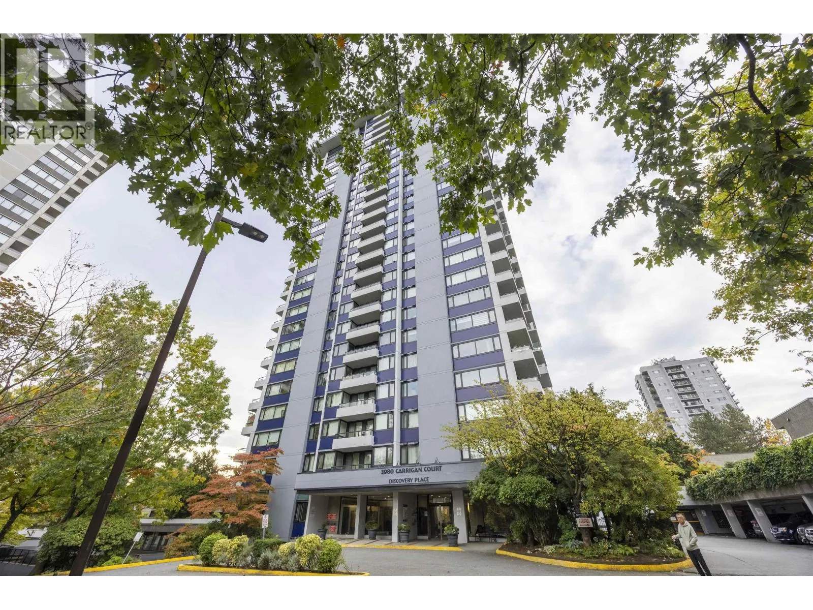 Apartment for rent: 1005 3980 Carrigan Court, Burnaby, British Columbia V3N 4S6