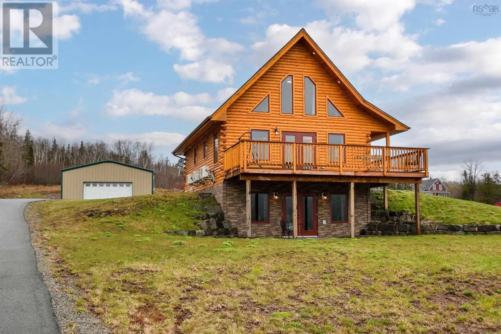 House for rent: 1005 Highway 205, Baddeck Bay, Nova Scotia B0E 1B0