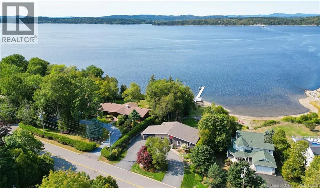 House for rent: 1005 Kennebecasis Drive, Saint John, New Brunswick E2K 5A6