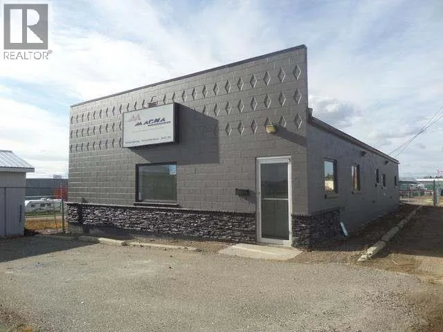 Residential Commercial Mix for rent: 1005 Spinney Drive, Dawson Creek, British Columbia V1G 1S6