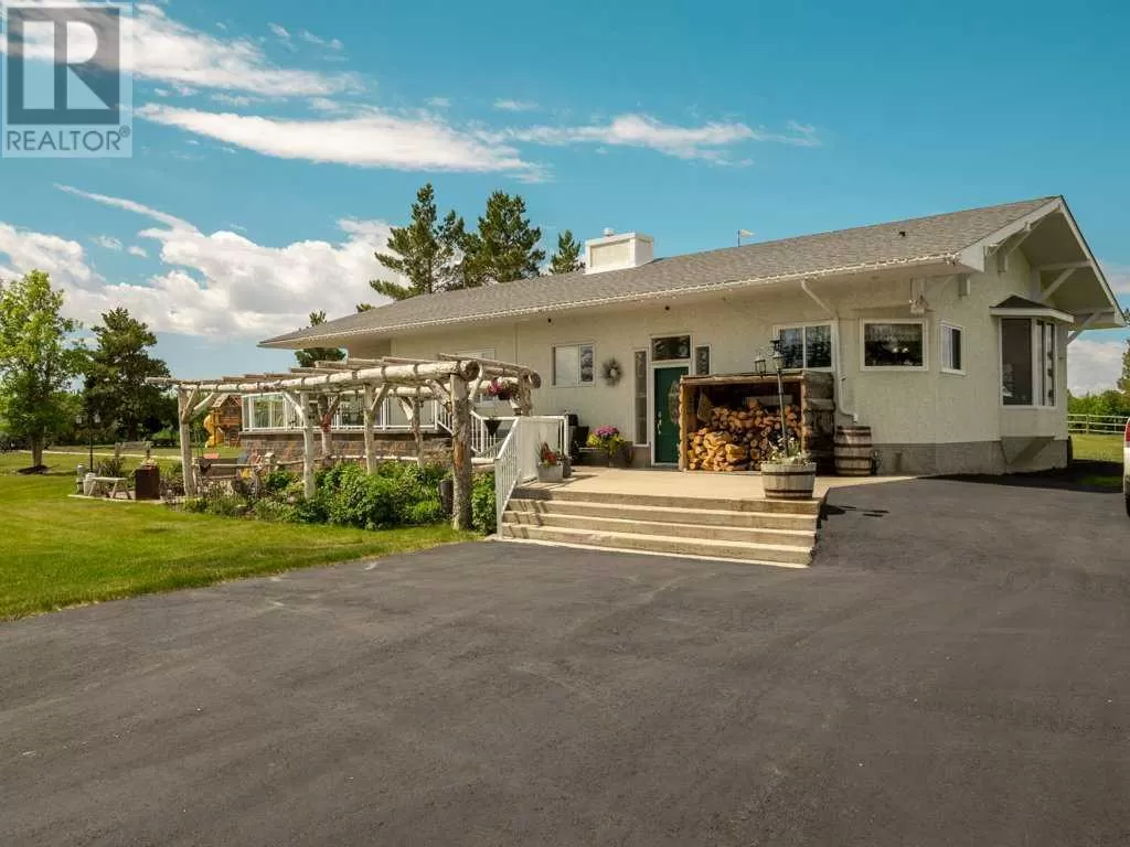 House for rent: 10054 Range Rd 142, Rural Warner No. 5, County of, Alberta T0K 0N0