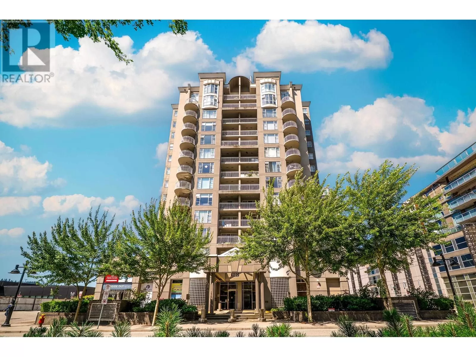 Apartment for rent: 1006 1180 Pinetree Way, Coquitlam, British Columbia V3B 7L2