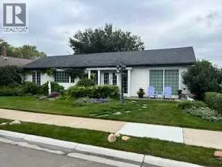 House for rent: 1006 9 Street N, Lethbridge, Alberta T1H 1Z8