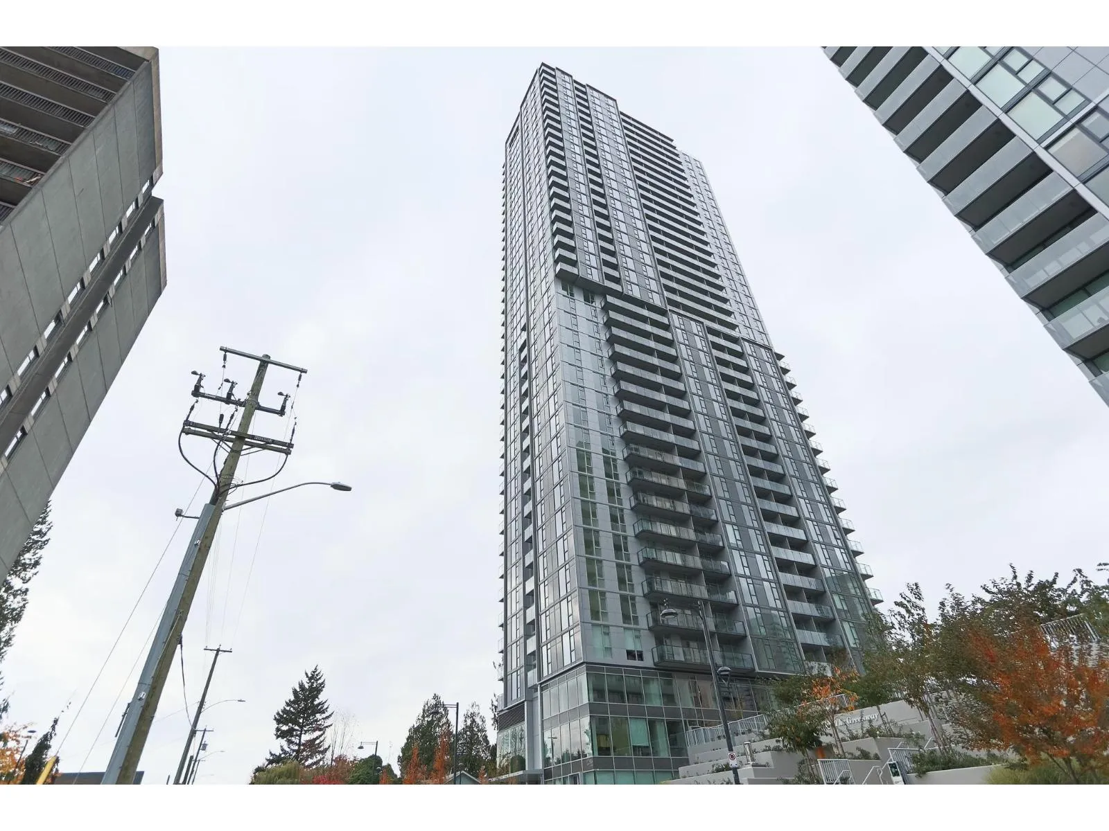 Apartment for rent: 1007 13573 98a Avenue, Surrey, British Columbia V3T 0X1