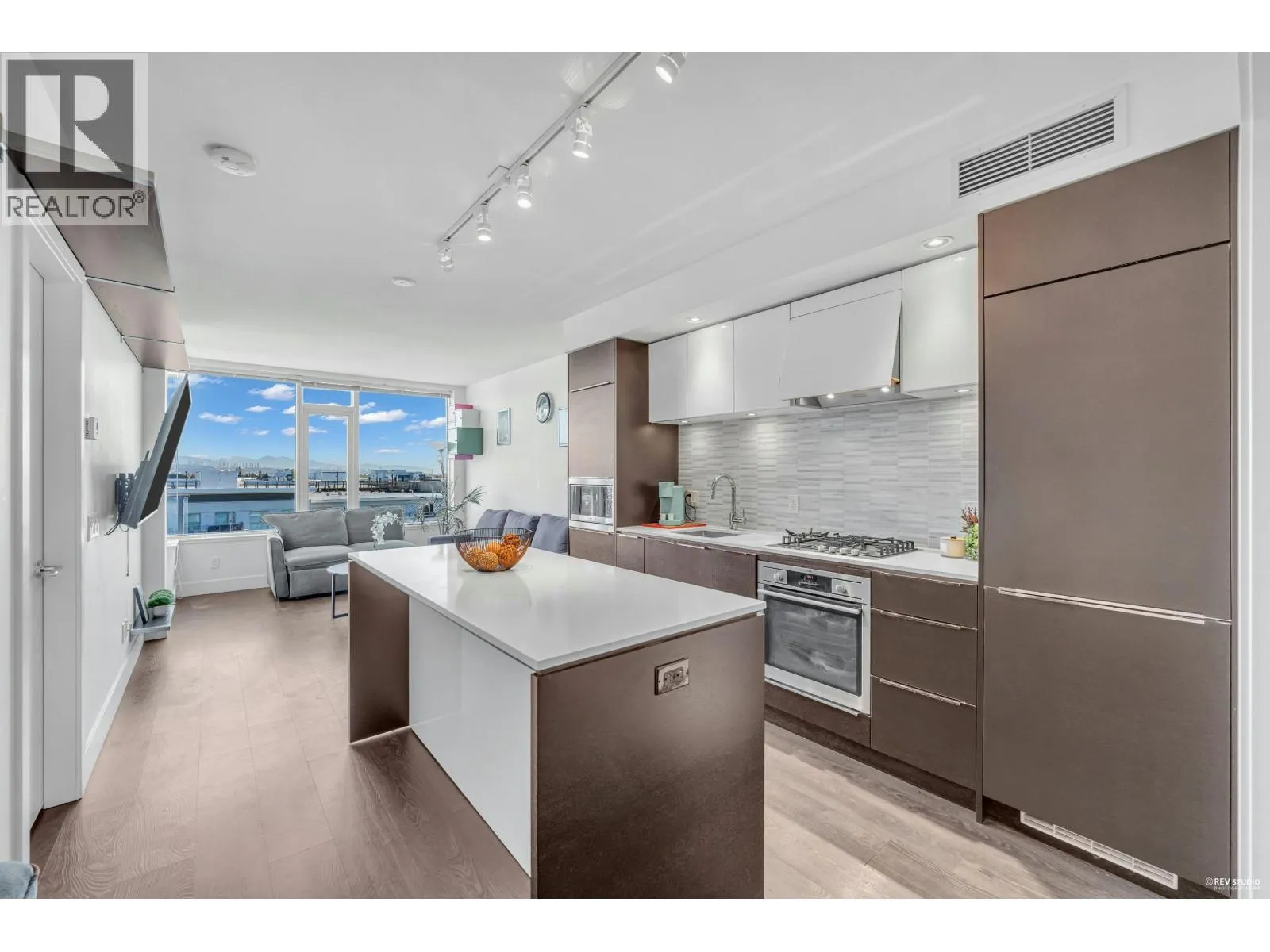 Apartment for rent: 1007 5233 Gilbert Road, Richmond, British Columbia V7C 0B3