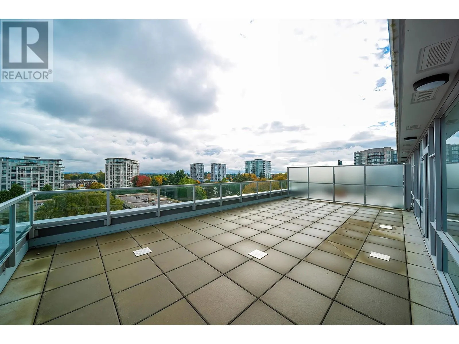 Apartment for rent: 1007 6833 Buswell Street, Richmond, British Columbia V6Y 0L3