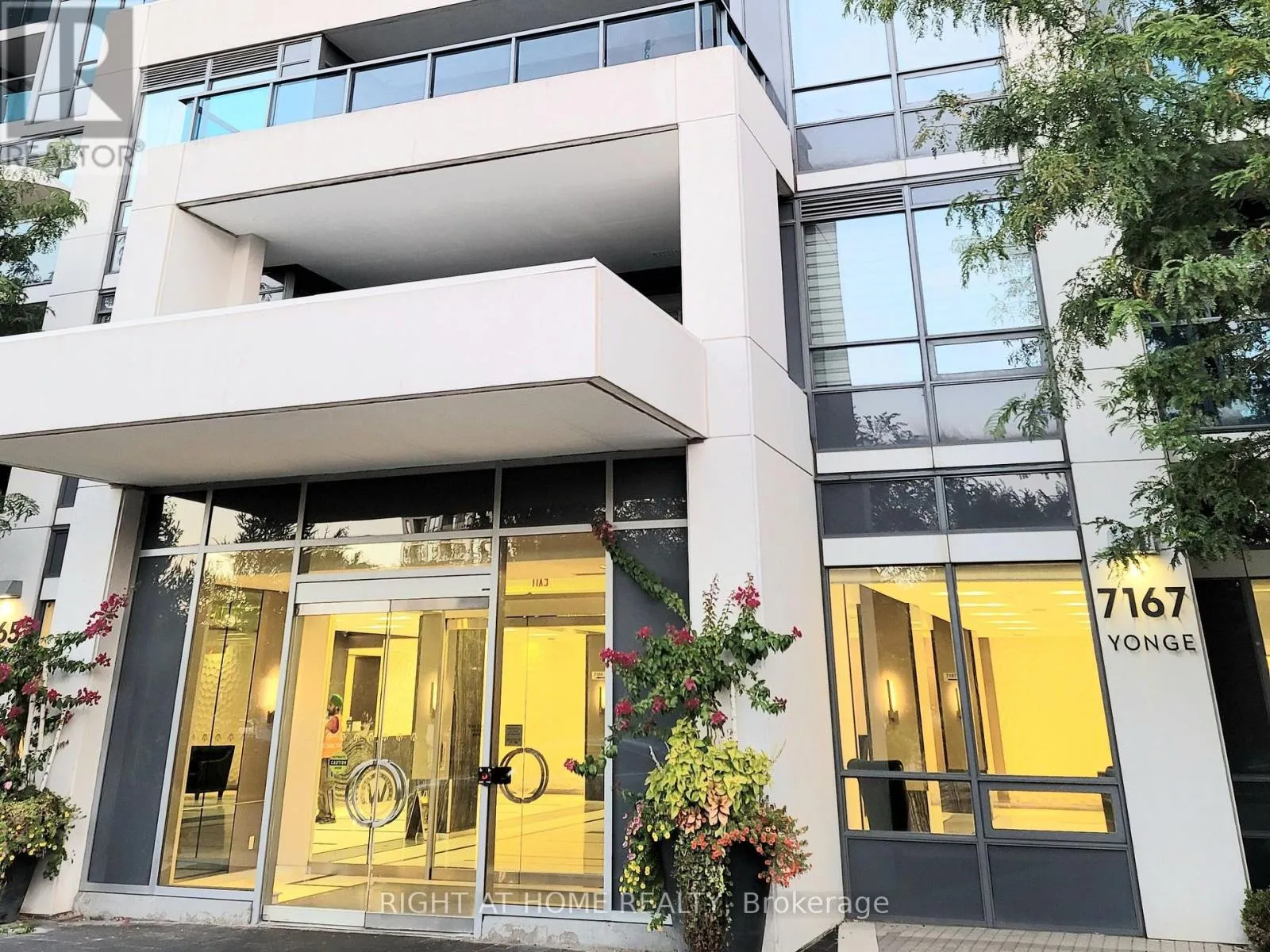 Apartment for rent: 1007 - 7167 Yonge Street, Markham, Ontario L3T 0E1