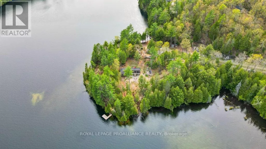 House for rent: 1008b Gordie Lane, North Frontenac, Ontario K0H 2J0