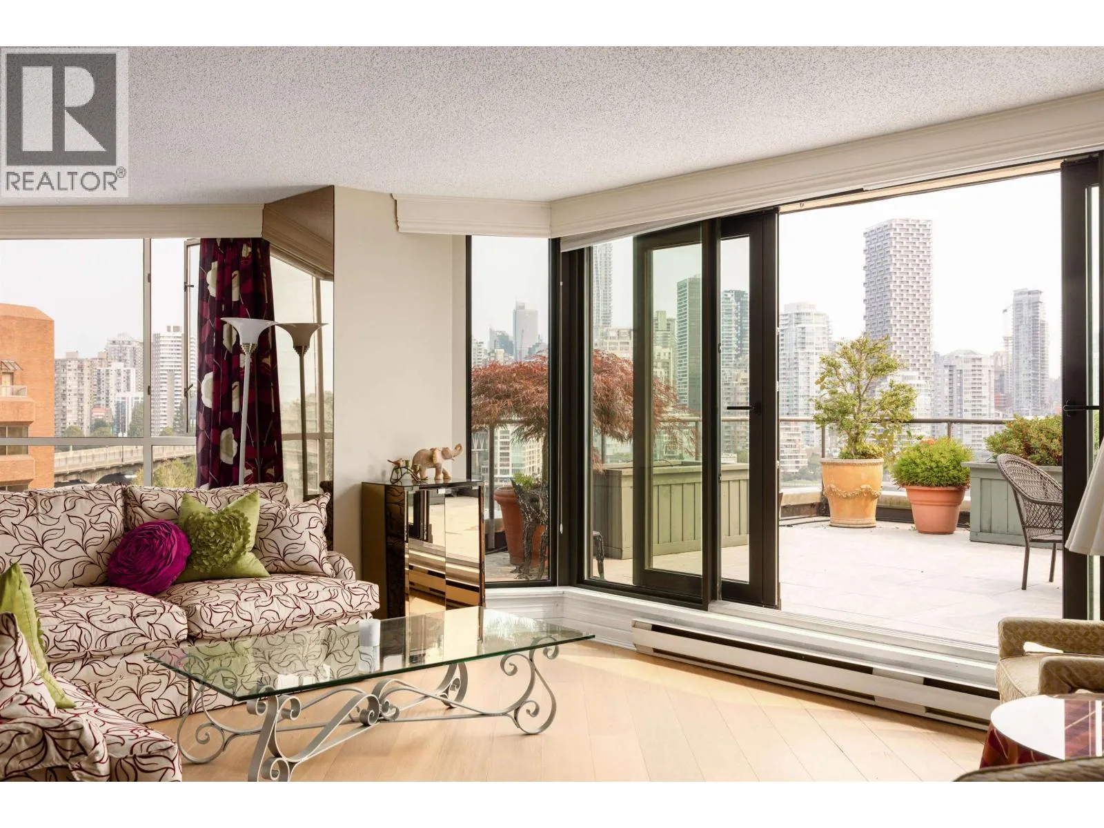 Apartment for rent: 1009 1450 Pennyfarthing Drive, Vancouver, British Columbia V6J 4X8