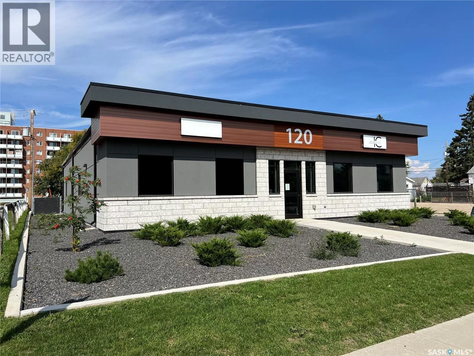 Offices for rent: 101 120 10th Street E, Prince Albert, Saskatchewan S6V 0Y7