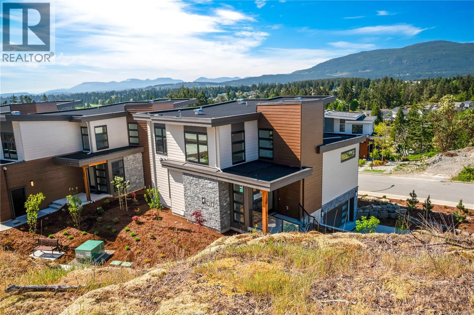 House for rent: 101 1220 Manzanita Pl, Nanaimo, British Columbia V9T 0L7