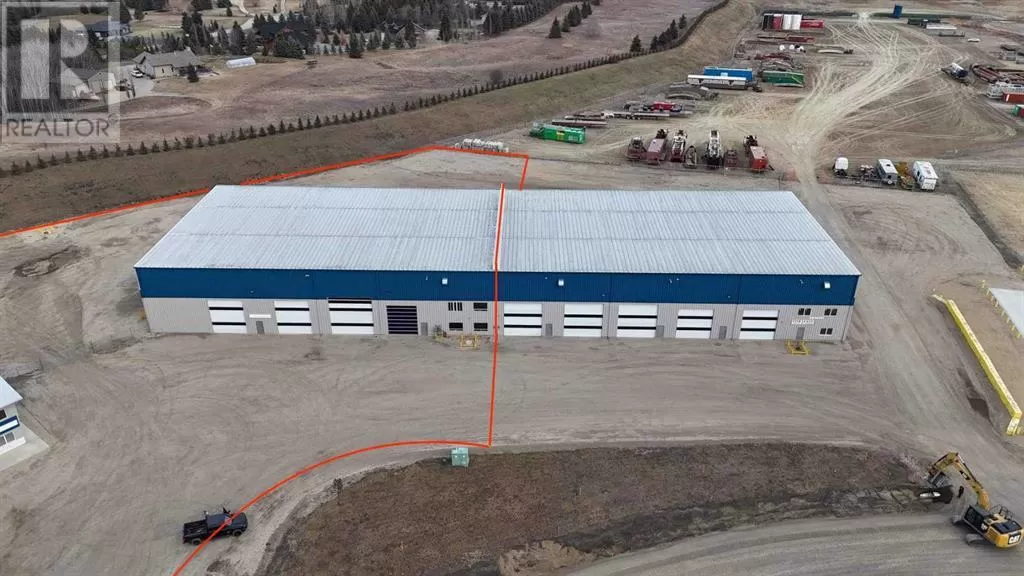 101, 14 & 16 Veenstra Drive, Rural Red Deer County, Alberta T4S 2M4