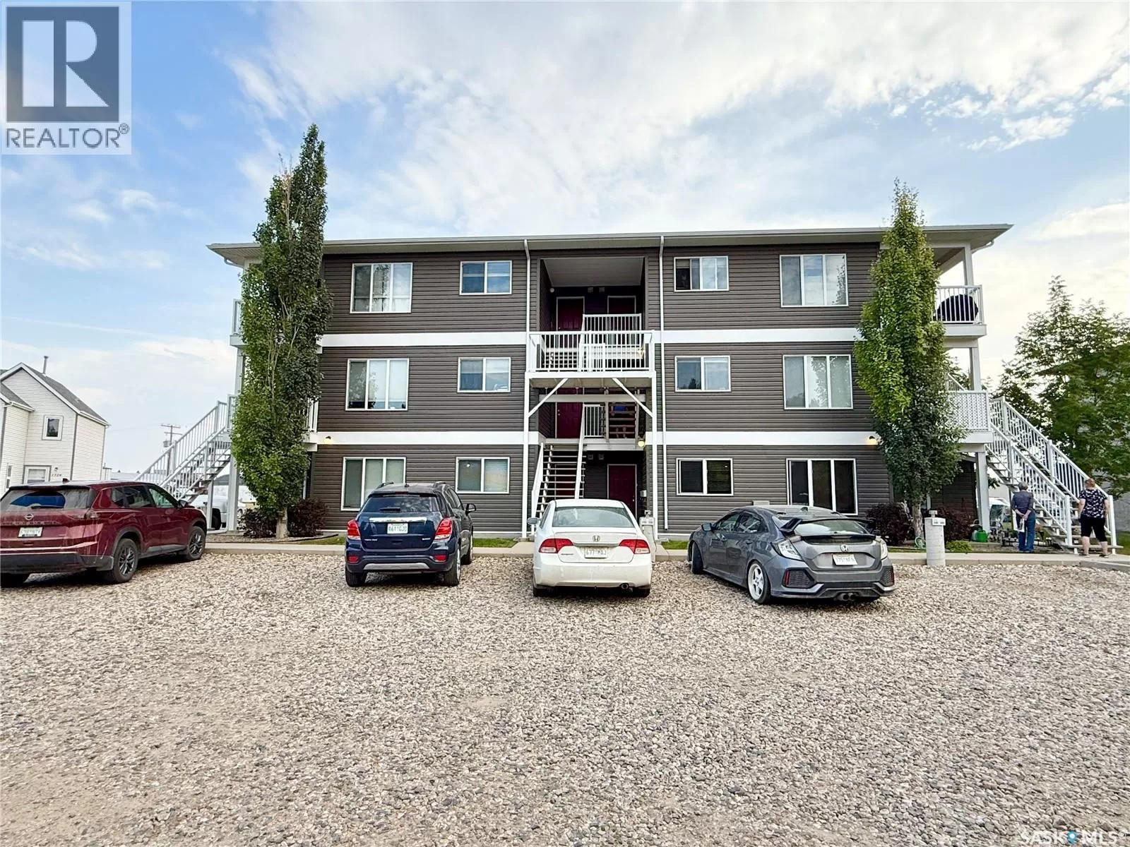 Apartment for rent: 101 1638 Clark Avenue, Weyburn, Saskatchewan S4H 3G3