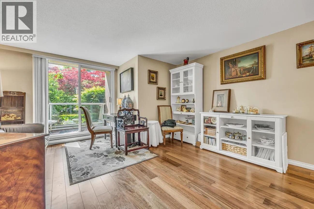 Apartment for rent: 101 2020 Highbury Street, Vancouver, British Columbia V6R 4N9