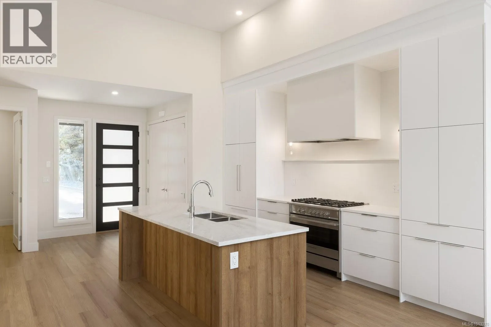 Row / Townhouse for rent: 101 2332 Copper Rock Crt, Langford, British Columbia V9B 0G4