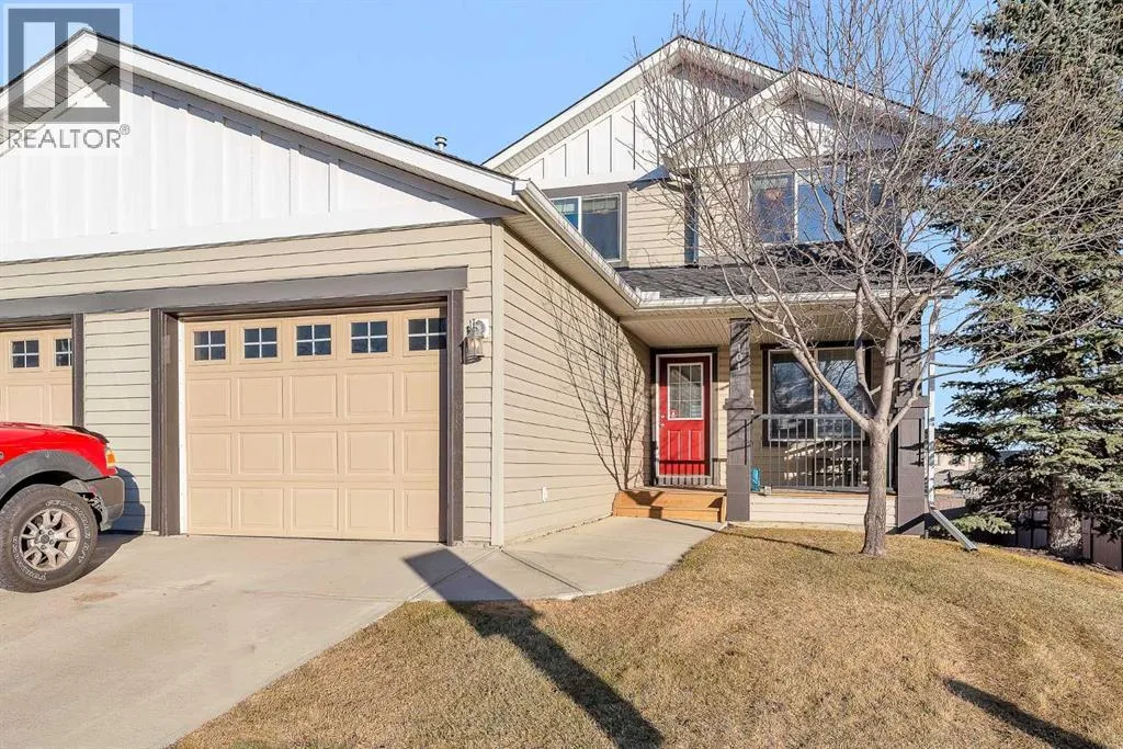 Duplex for rent: 101, 2384 Sagewood Gate Sw, Airdrie, Alberta T4B 0K7