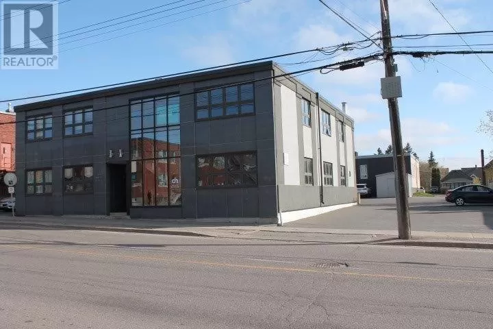 101 244 Camelot St, THUNDER BAY, Ontario P7A 4B1