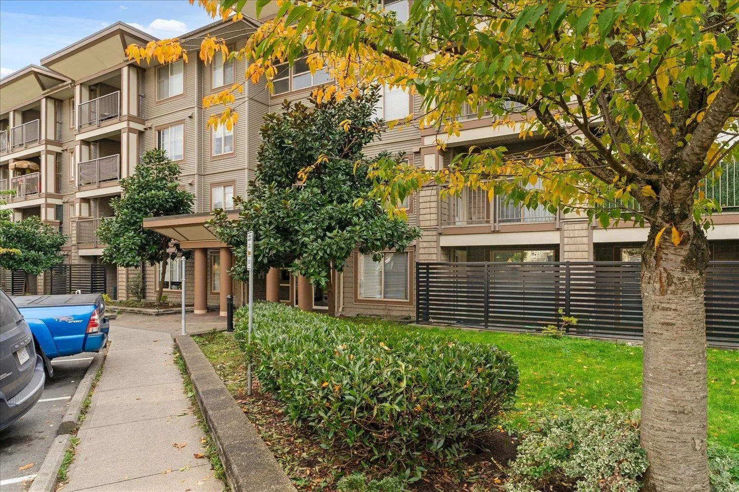 Apartment for rent: 101 45555 Yale Road|chilliwack Proper South, Chilliwack, British Columbia V2P 0A9