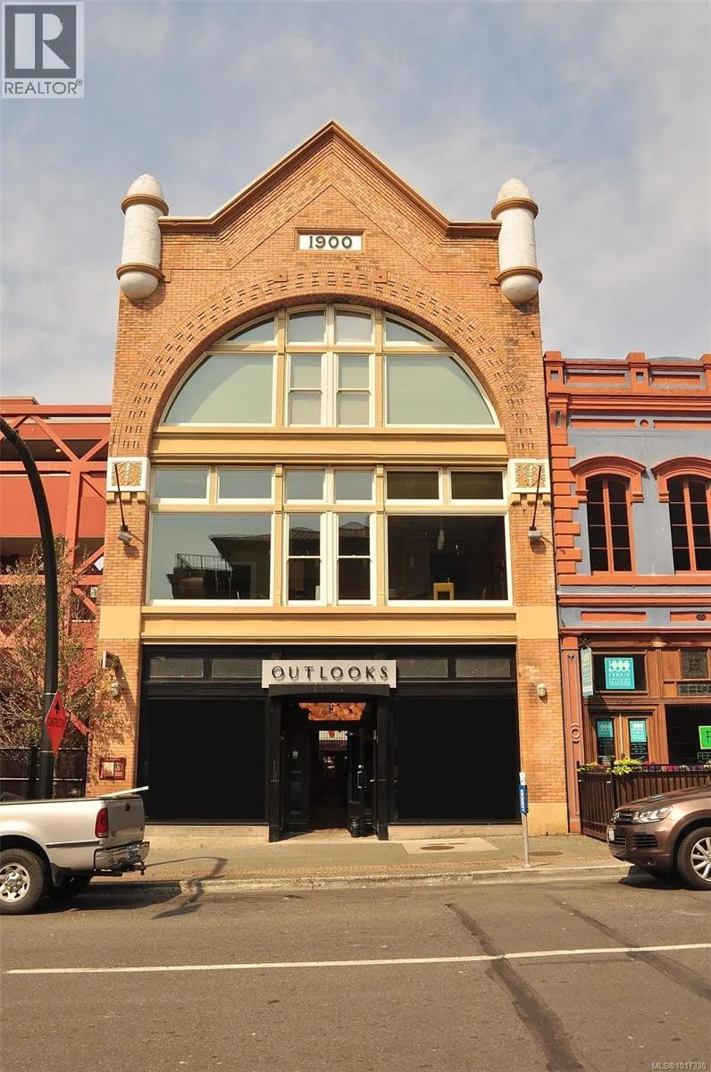 Retail for rent: 101 534 Yates St, Victoria, British Columbia V8W 1K8