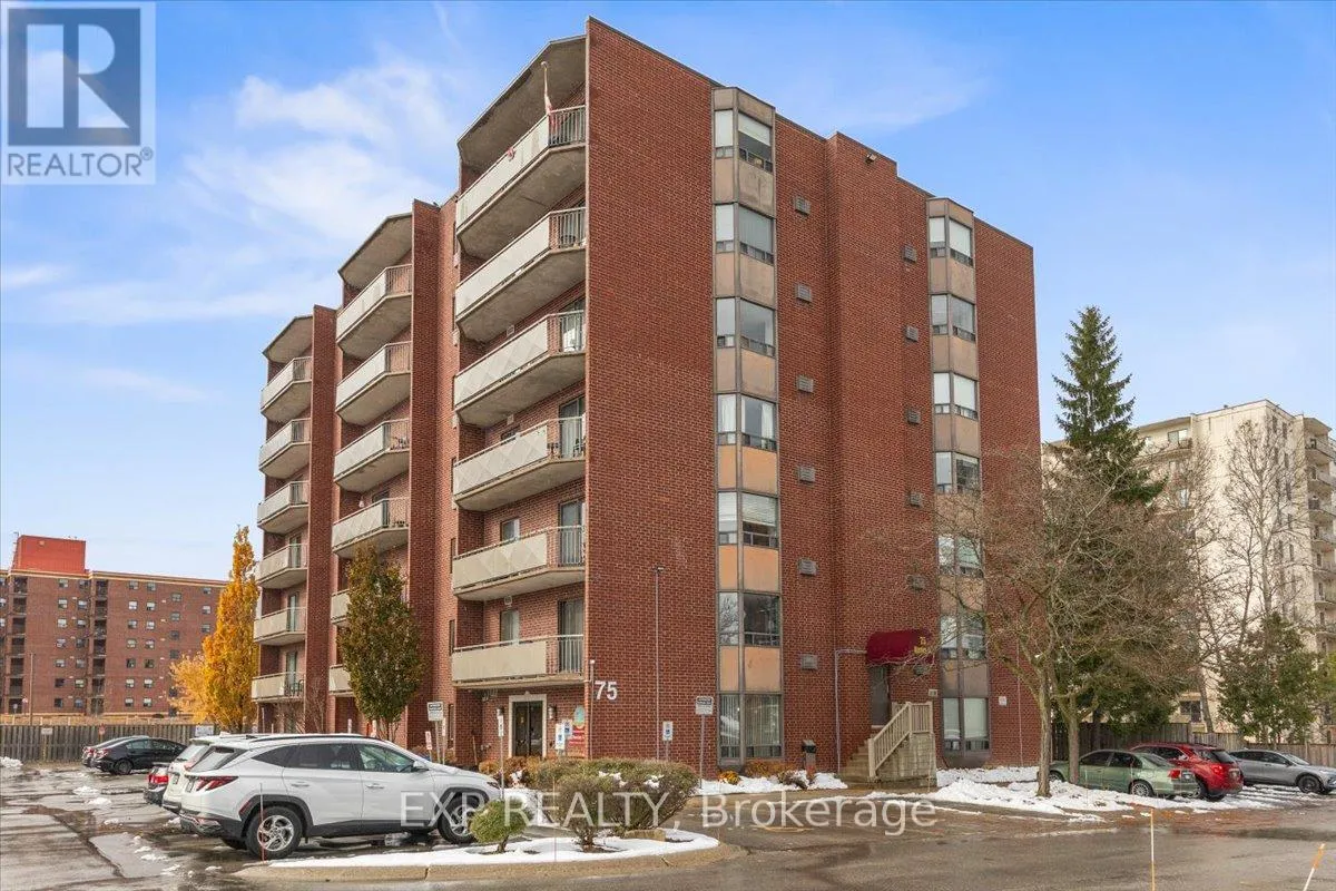 Apartment for rent: 101 - 75 Huxley Street, London South, Ontario N6J 4W7