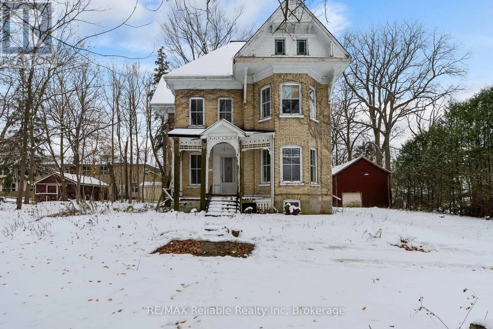 House for rent: 101 Centre Street, Huron East, Ontario N0K 1W0