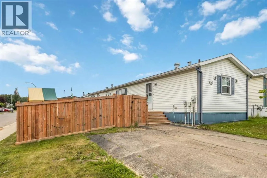 Manufactured Home for rent: 101 Hoehne Street, Fort McMurray, Alberta T9K 2K8