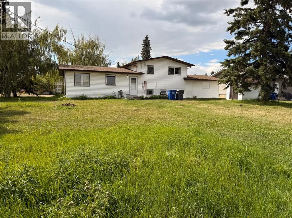 House for rent: 101 Main Street, Waseca, Saskatchewan S0M 3A0