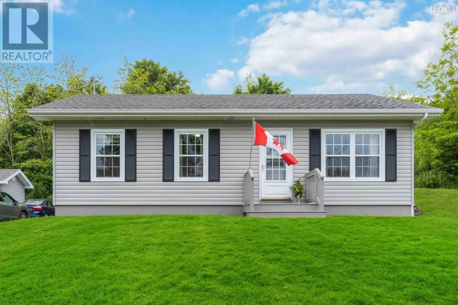 House for rent: 101 Second Avenue, Digby, Nova Scotia B0V 1A0