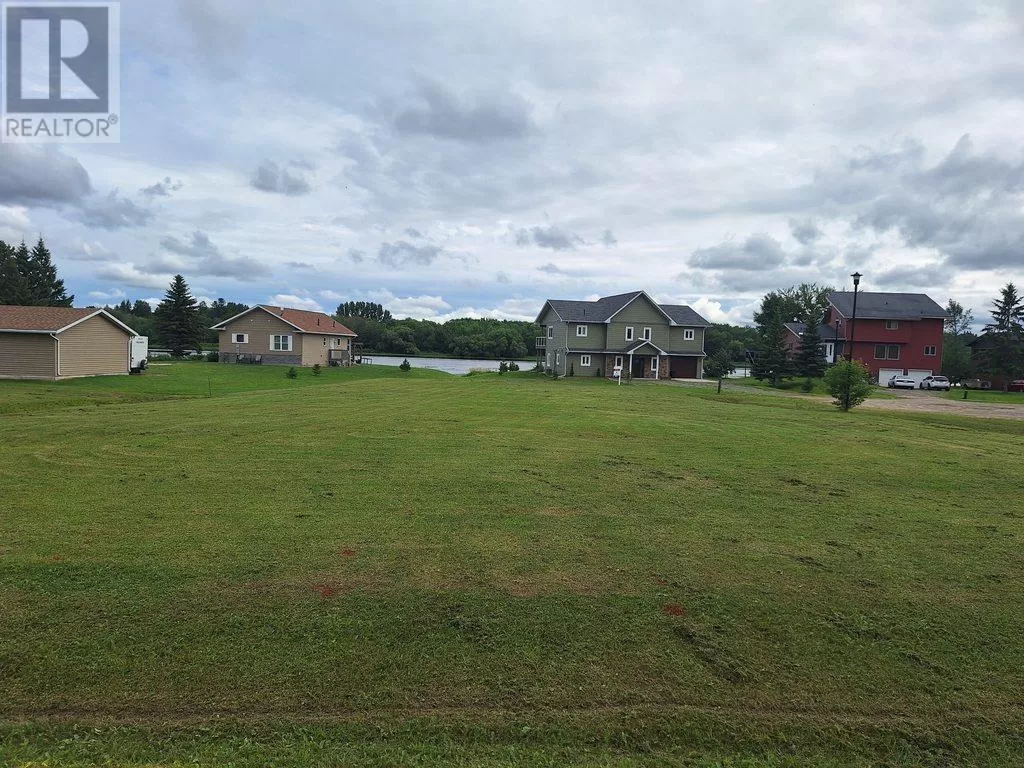 101 Willow Ct, Rainy River, Ontario P0W 1L0