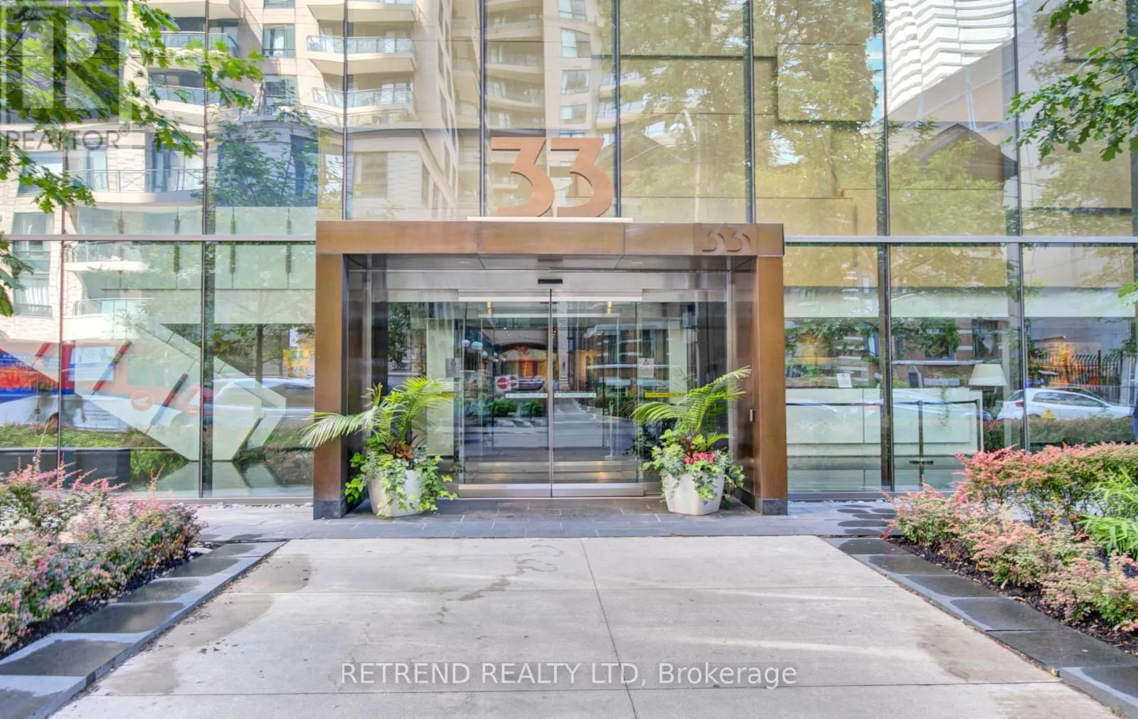 Apartment for rent: 1010 - 33 Charles Street E, Toronto, Ontario M4Y 0B7