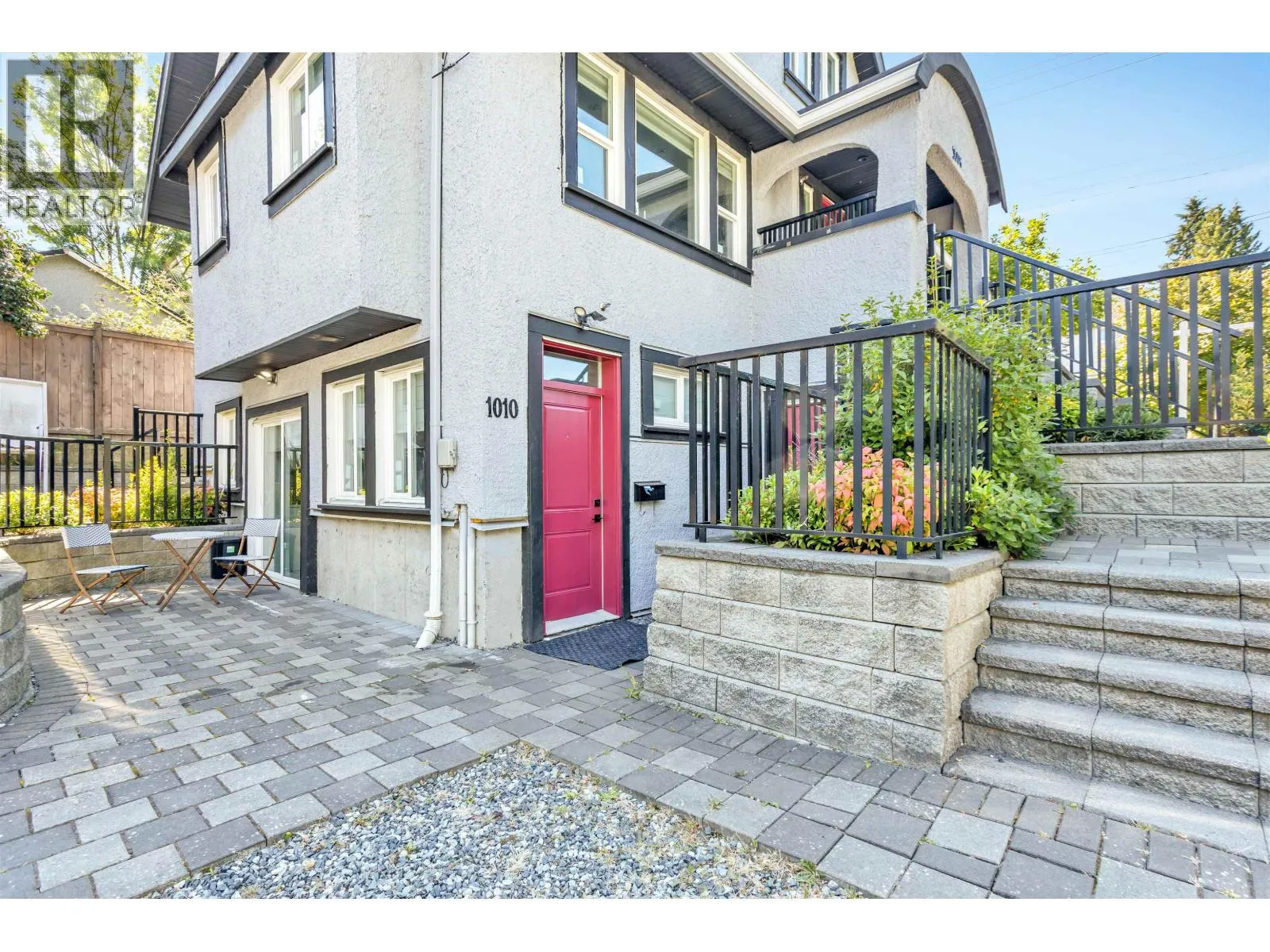 1010 E 24th Avenue, Vancouver, British Columbia V5V 2B1