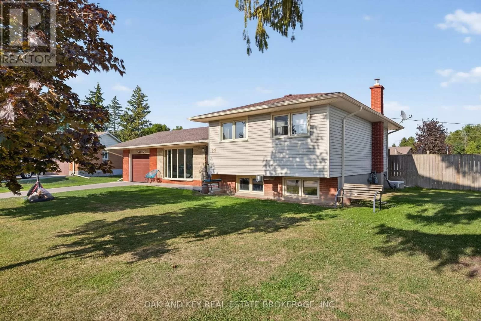 House for rent: 10103 Lynhurst Park Drive, Central Elgin, Ontario N5P 2E5