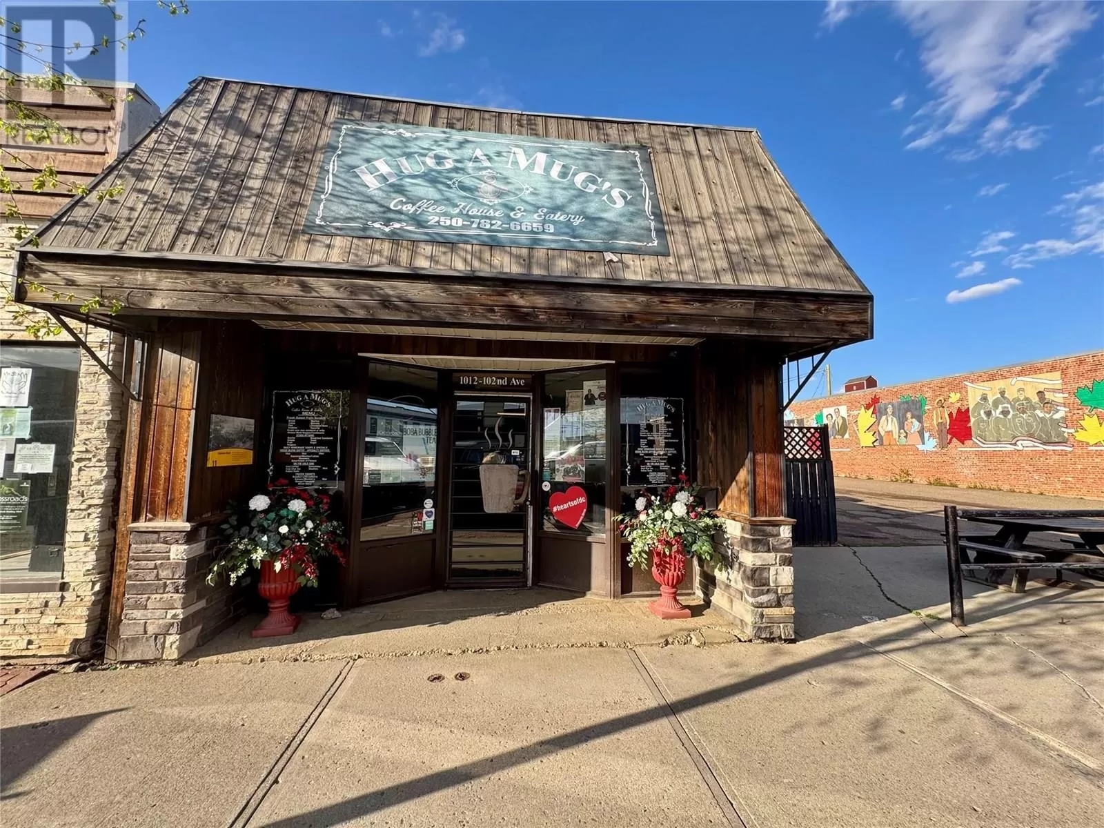 Other for rent: 1012 102 Avenue, Dawson Creek, British Columbia V1G 2B8