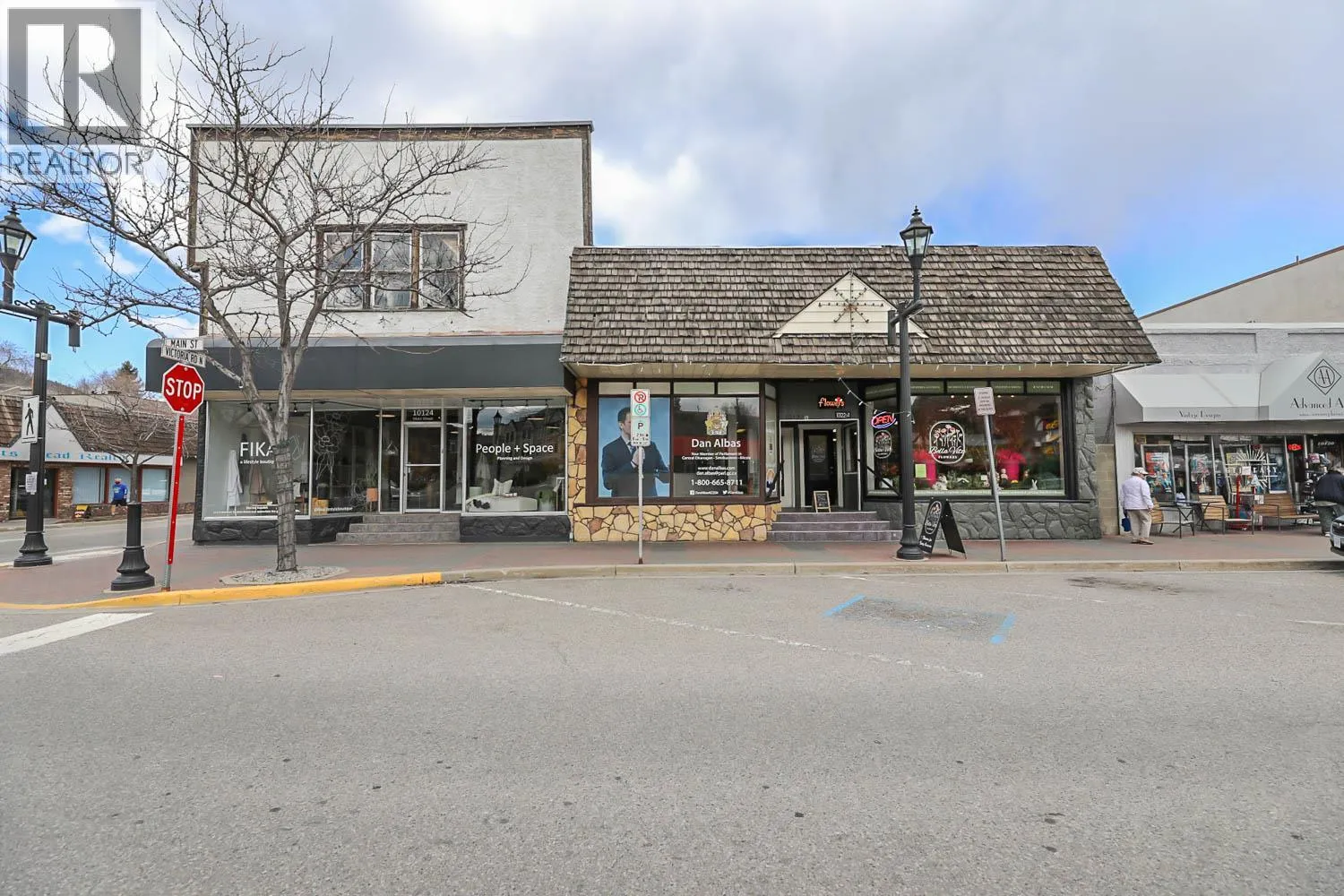 Retail for rent: 10122/24 Main Street, Summerland, British Columbia V0H 1Z0