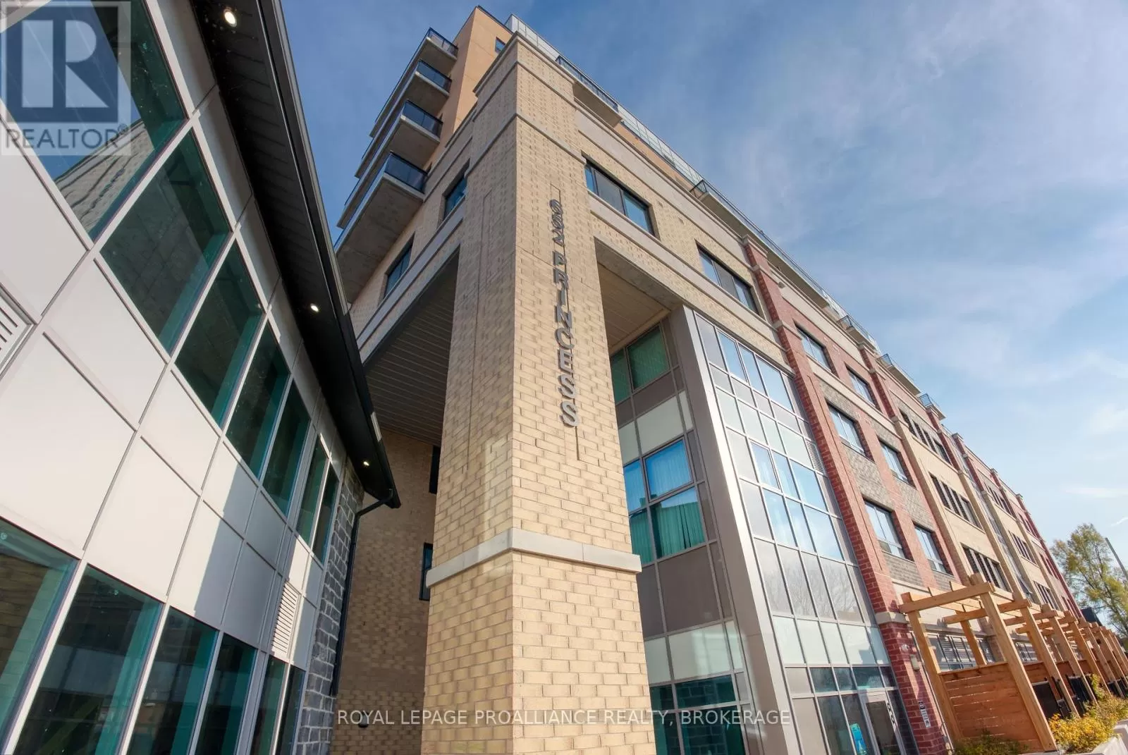 Apartment for rent: 1015 - 652 Princess Street N, Kingston, Ontario K7L 1E5