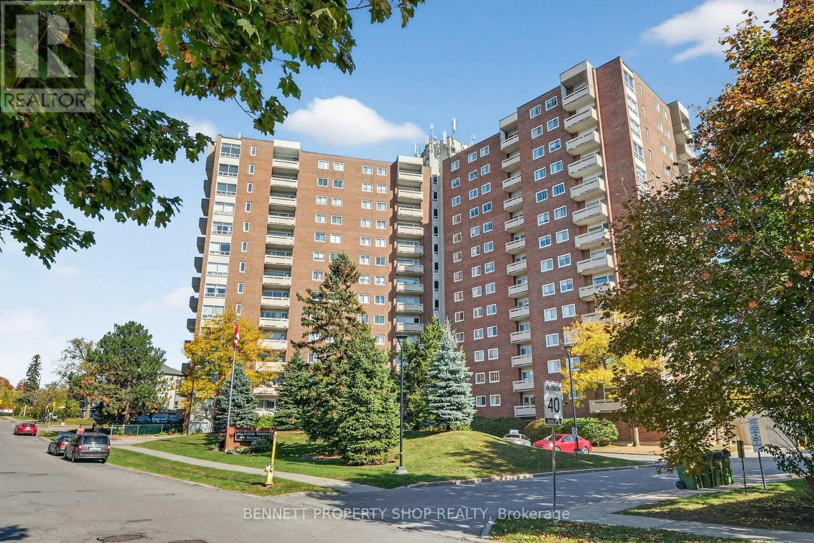 Apartment for rent: 1015 - 915 Elmsmere Road, Ottawa, Ontario K1J 8H8