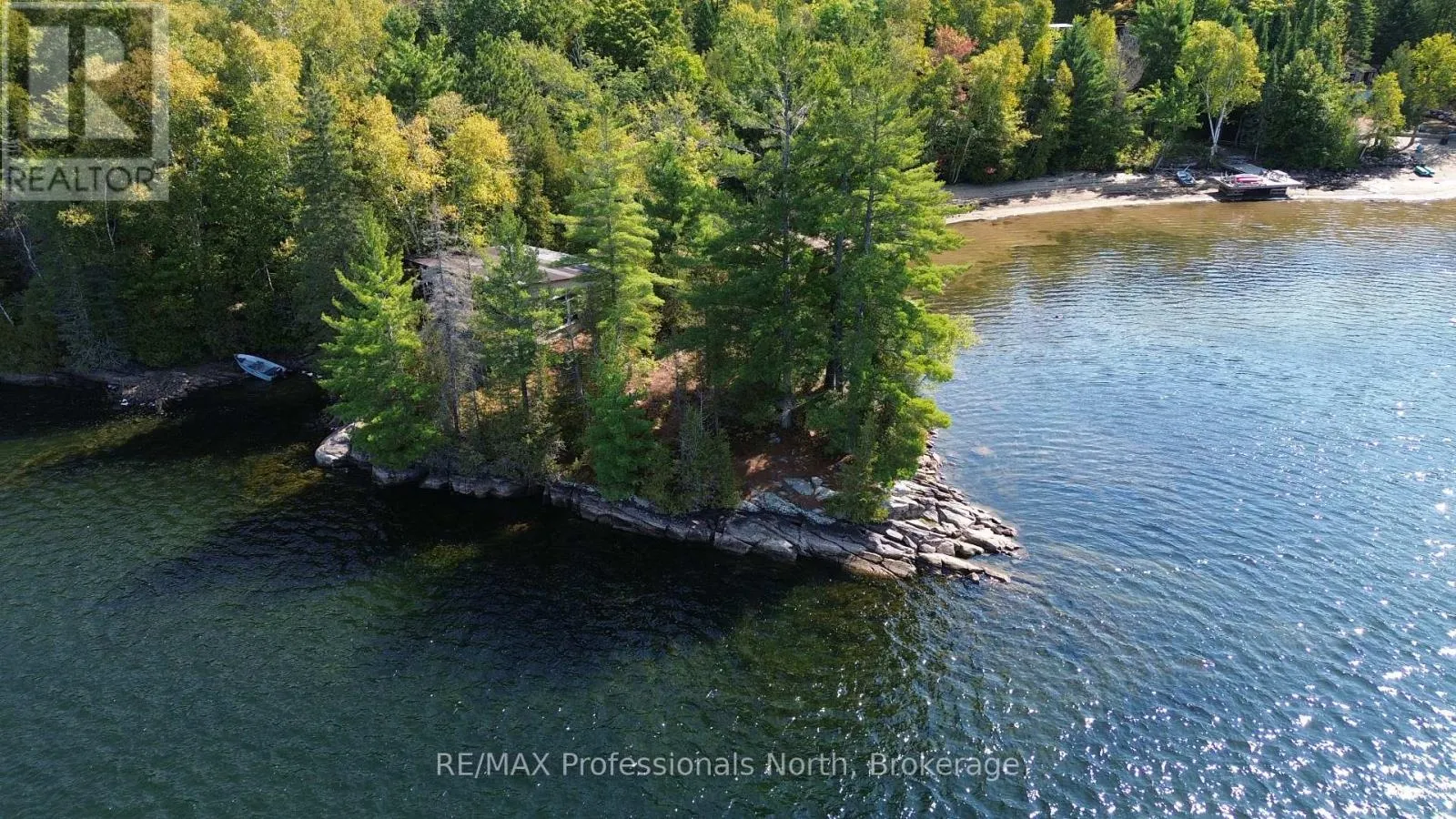 House for rent: 10191 Farquhar South Shore, Dysart et al, Ontario K0M 1S0