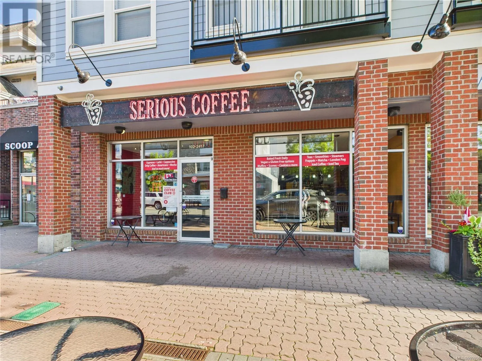 102 2417 Beacon Ave, Sidney, British Columbia V8L 1X5