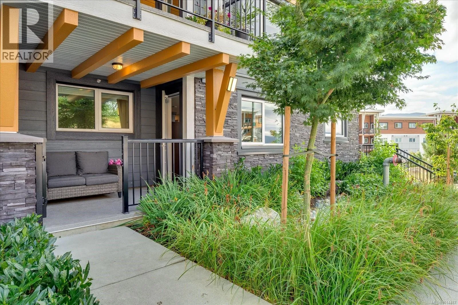 Apartment for rent: 102 4820 Cedar Ridge Pl, Nanaimo, British Columbia V9T 0M7