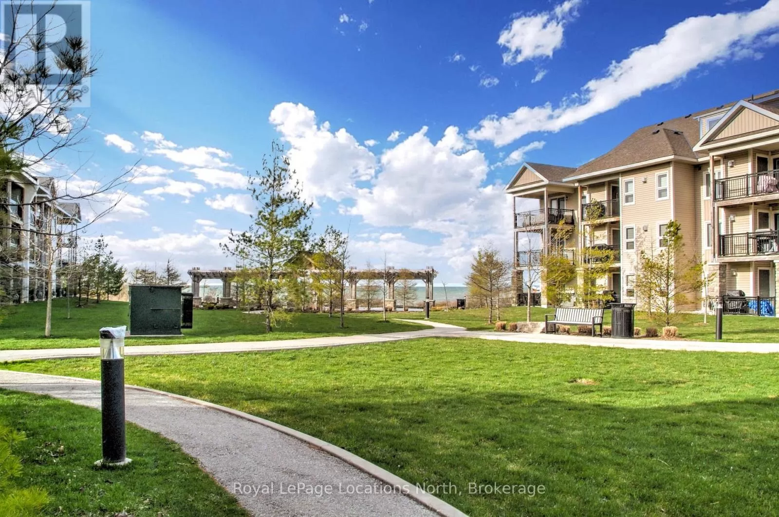 Apartment for rent: 102 - 5 Anchorage Crescent, Collingwood, Ontario L9Y 0Y6