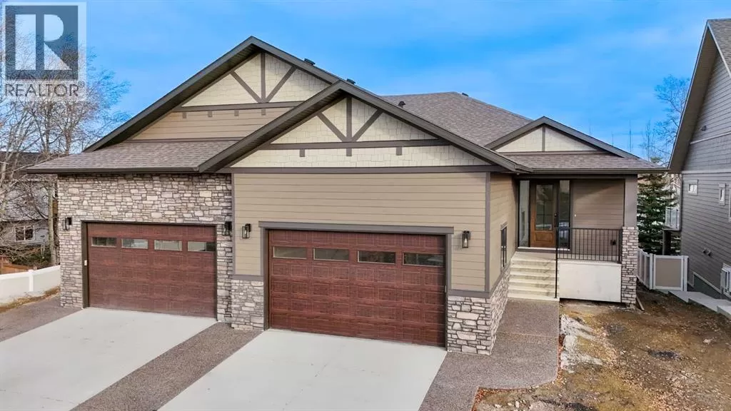 Duplex for rent: 102, 5300 60 Street, Sylvan Lake, Alberta T4S 0K8