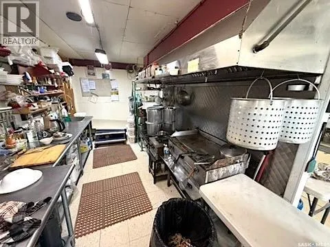 Retail for rent: 102 6 Highway N, Watson, Saskatchewan S0K 4V0