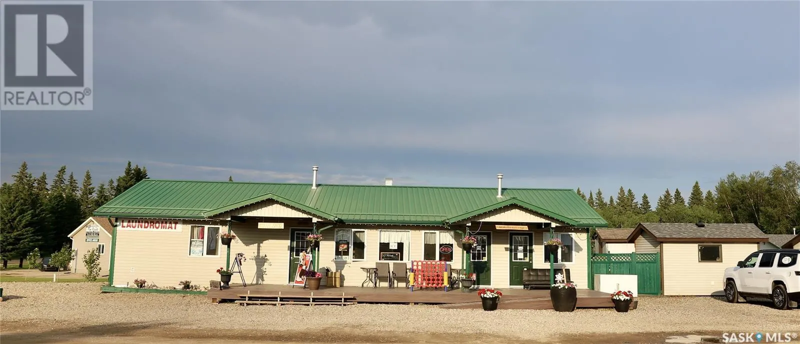 Retail for rent: 102 Carl Erickson Avenue, Shell Lake, Saskatchewan S0J 2G0