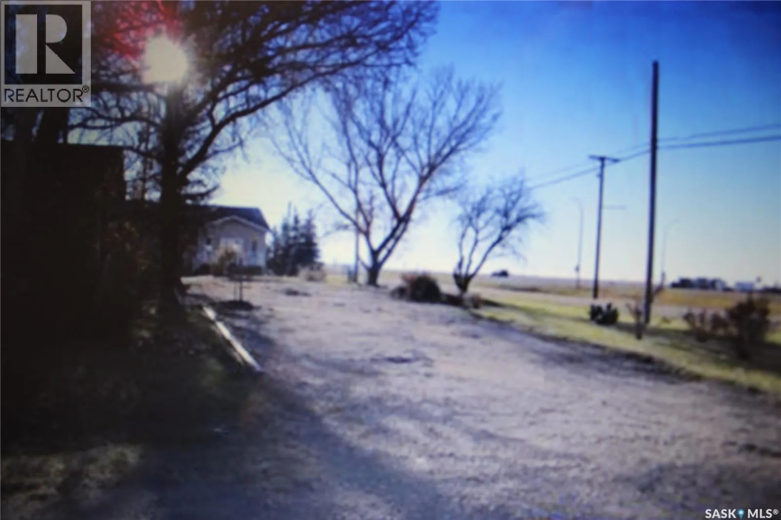 Unknown for rent: 102 Haslem Street, Midale, Saskatchewan S0C 1S0