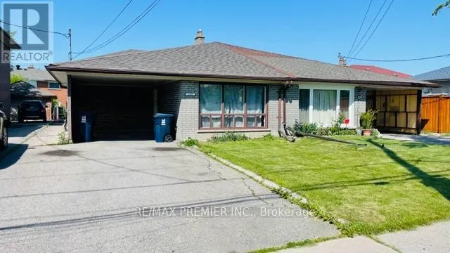 House for rent: 102 Northover Street, Toronto, Ontario M3L 1W7