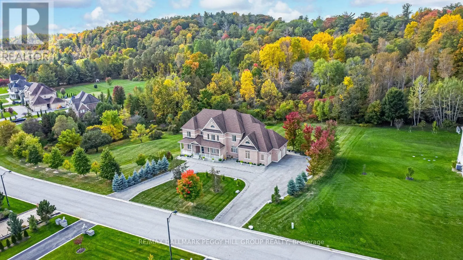 House for rent: 102 Pine Hill Road, Bradford West Gwillimbury, Ontario L3Z 0H1