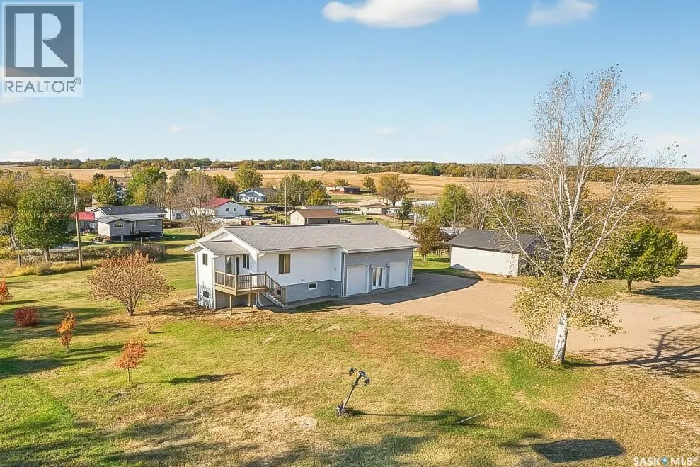 House for rent: 102 Victoria Street, Mortlach, Saskatchewan S0H 3E0