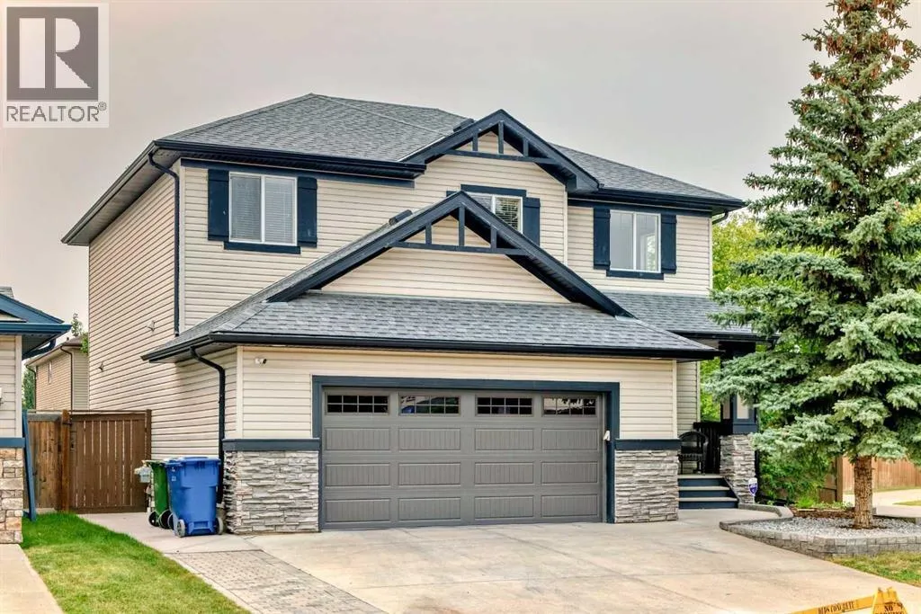 House for rent: 102 West Creek Mews, Chestermere, Alberta T1X 1S1